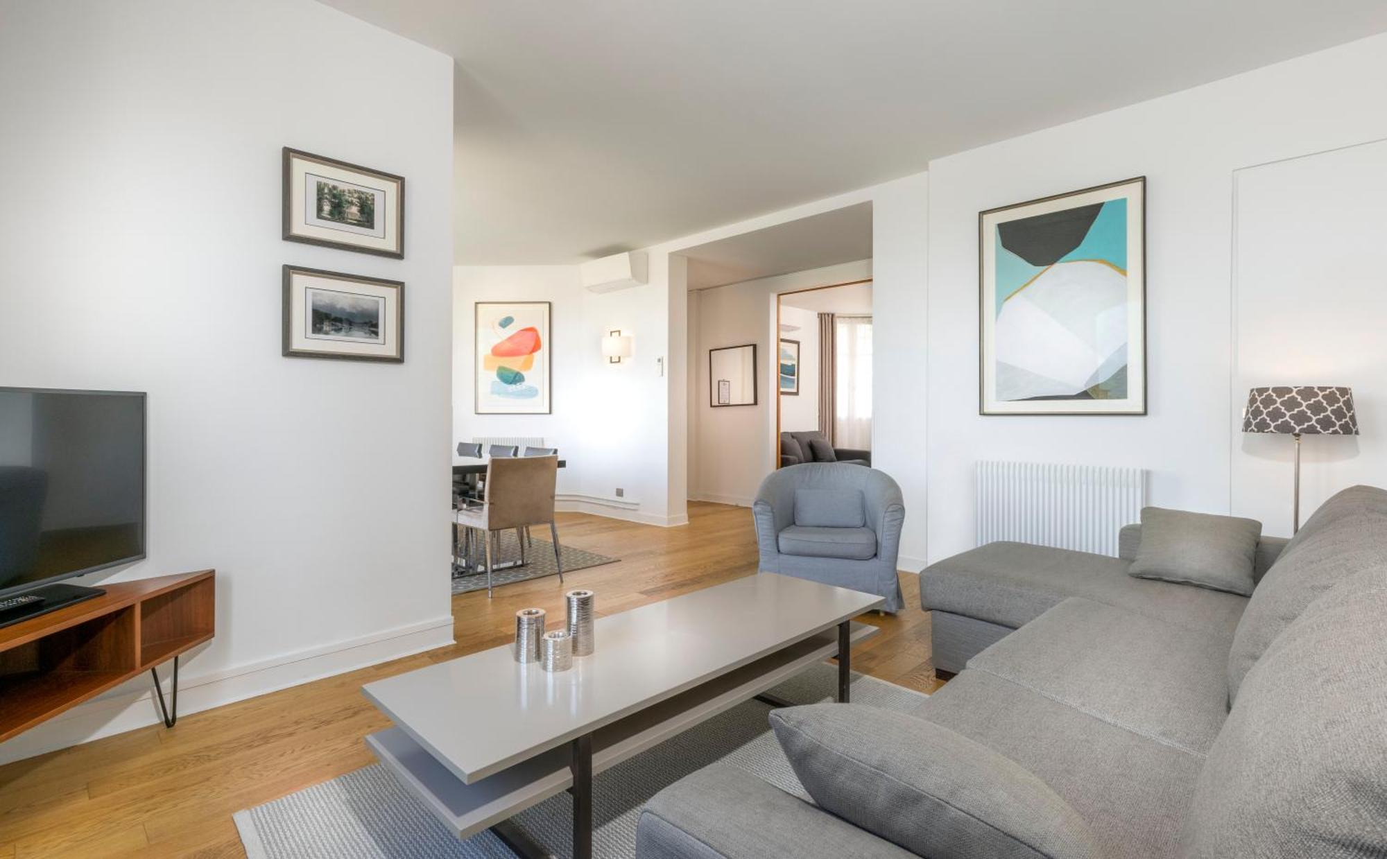 Apart-hotel Charles Floquet 3*